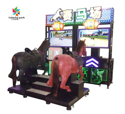 Máquina de jogo simulada análoga moderna da corrida de cavalos com a máquina de jogo da equitação da tela